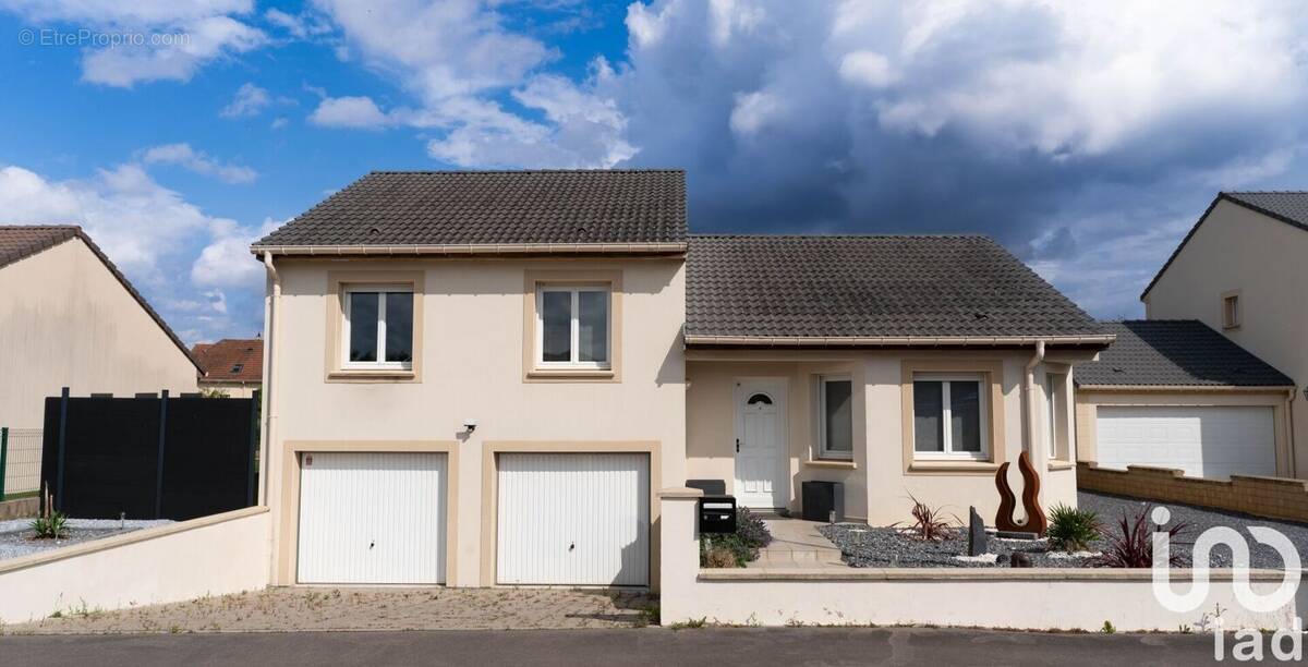 Photo 1 - Maison à YUTZ
