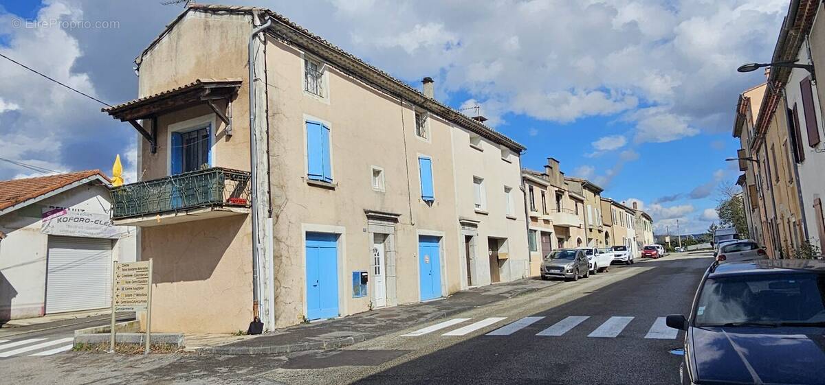 Maison à VILLENEUVE-DE-BERG