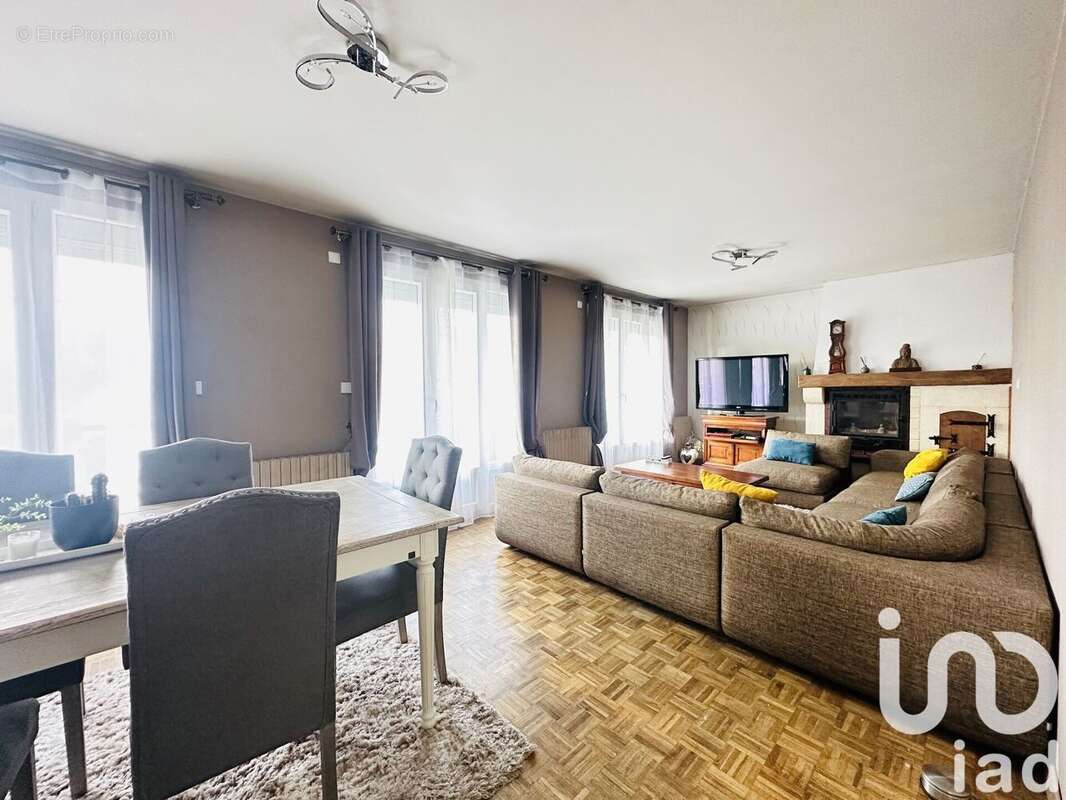 Photo 4 - Maison à SAINT-MAXIMIN