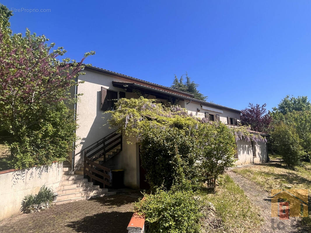 Maison à BON-ENCONTRE