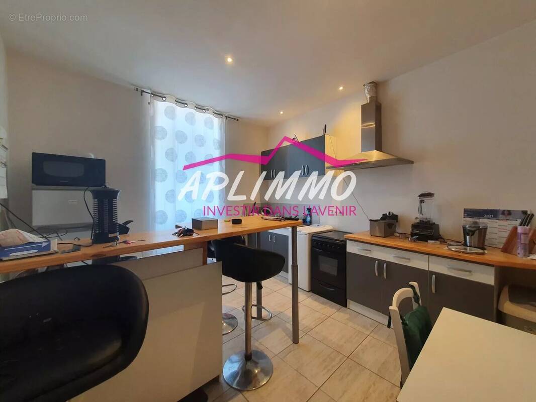 Appartement à LE TEIL