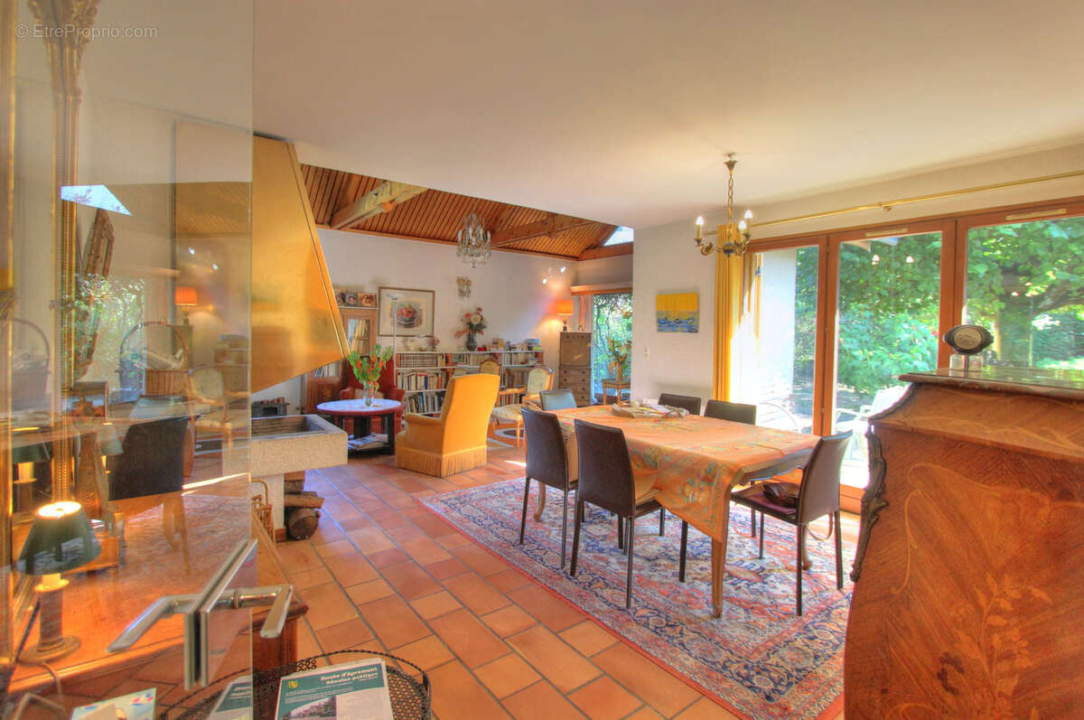 Maison à BARBERAZ
