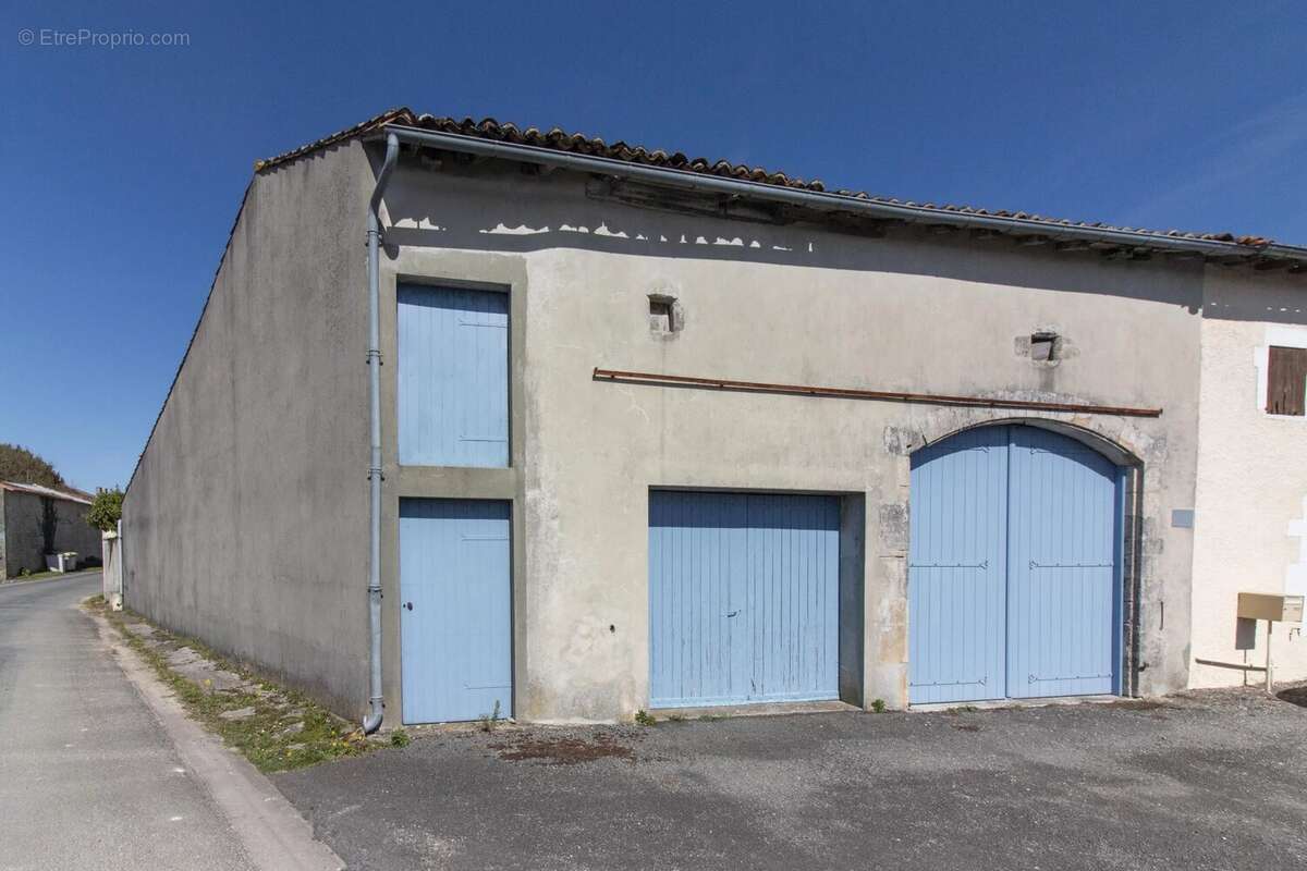 Maison à MATHA