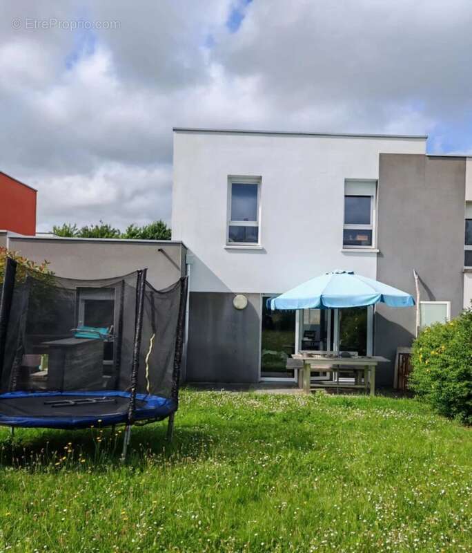 Maison à PLESCOP