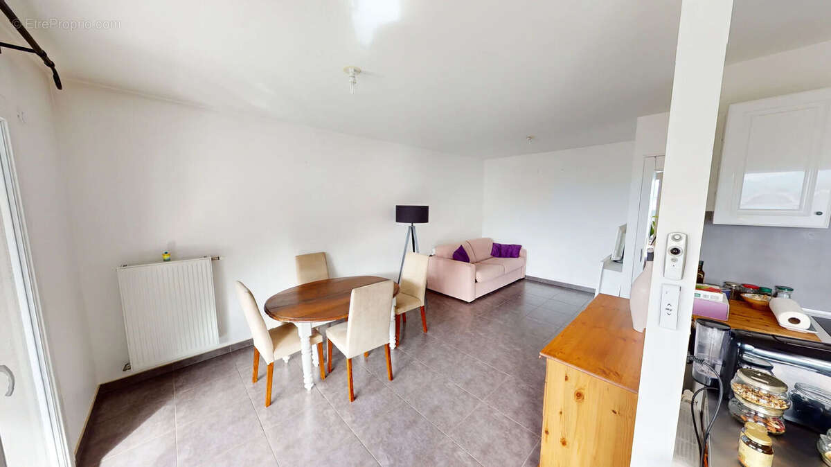 Appartement à FROGES