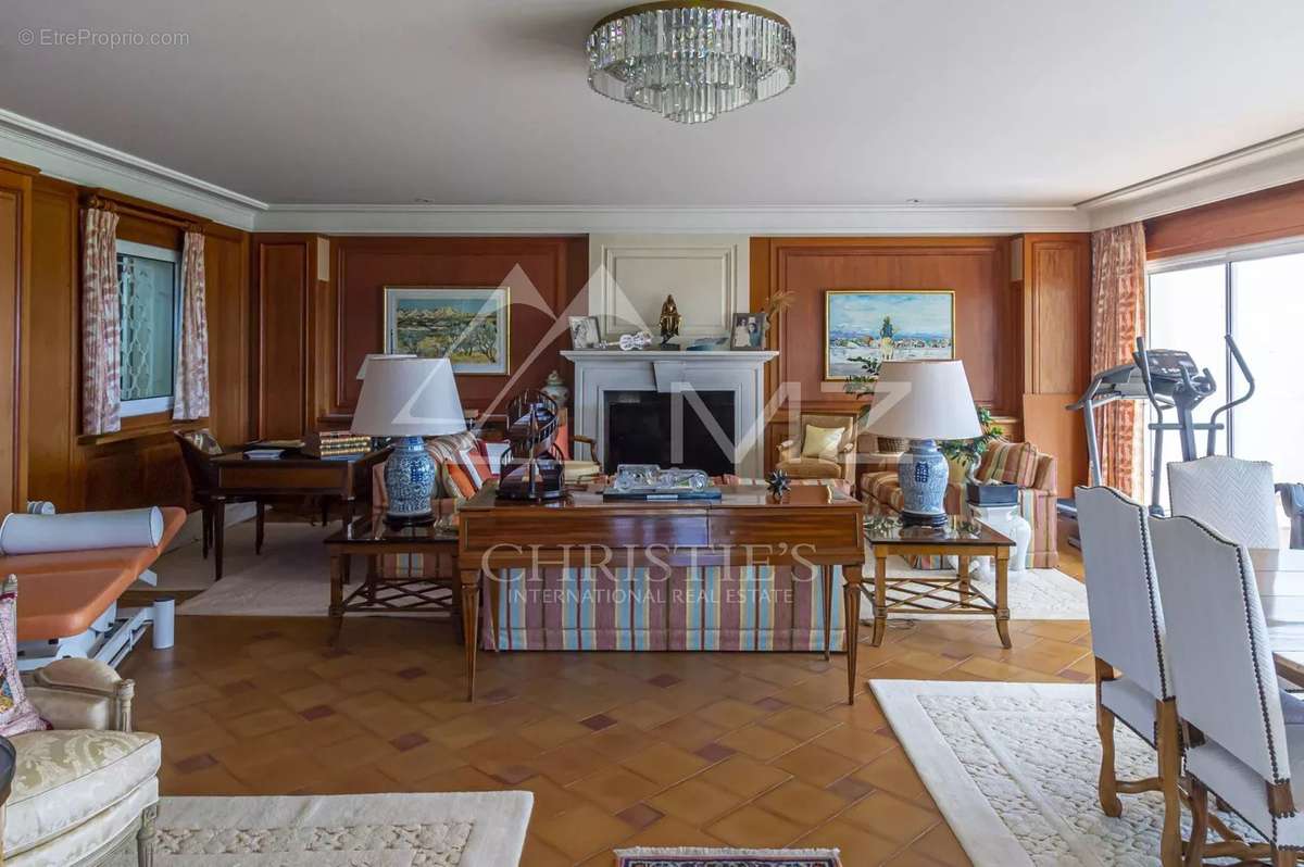 Maison à ANTIBES