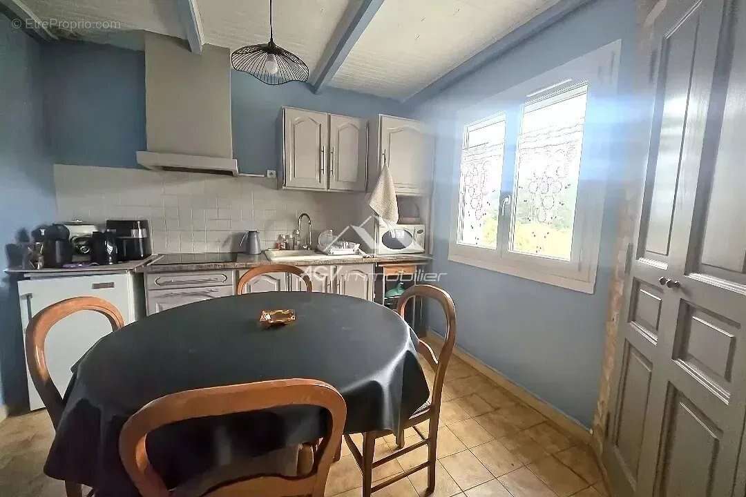 Maison à SAINT-AMBROIX