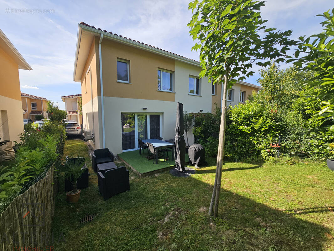 Maison à SAINT-ORENS-DE-GAMEVILLE