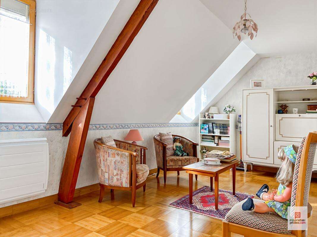 Maison à SABLE-SUR-SARTHE