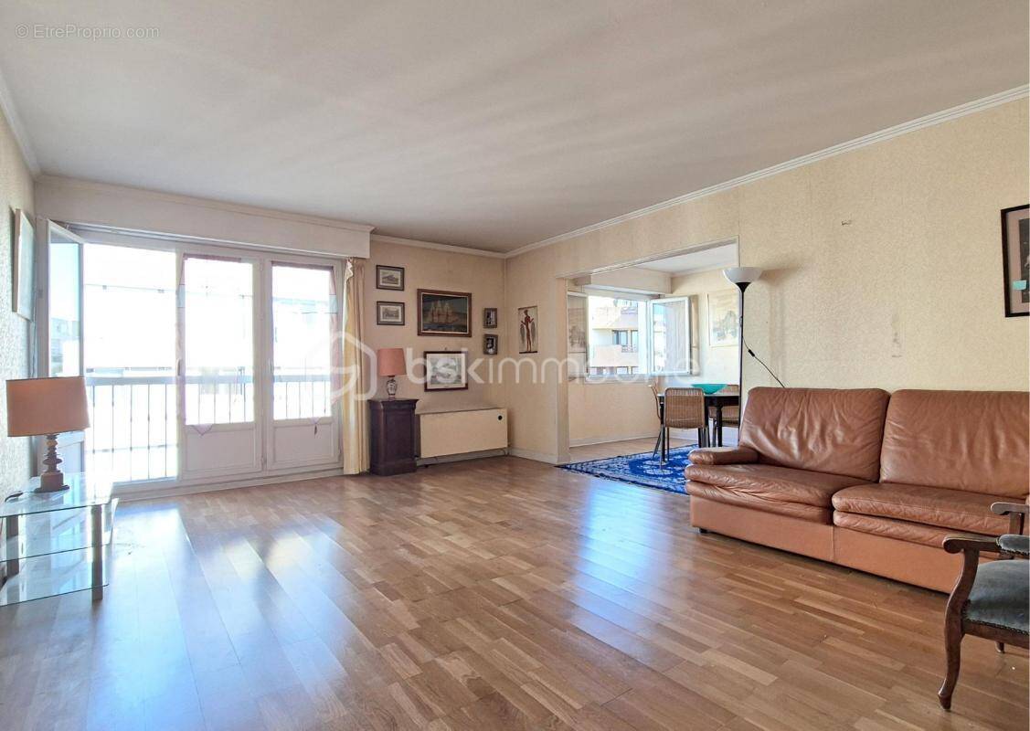 Appartement à VANVES