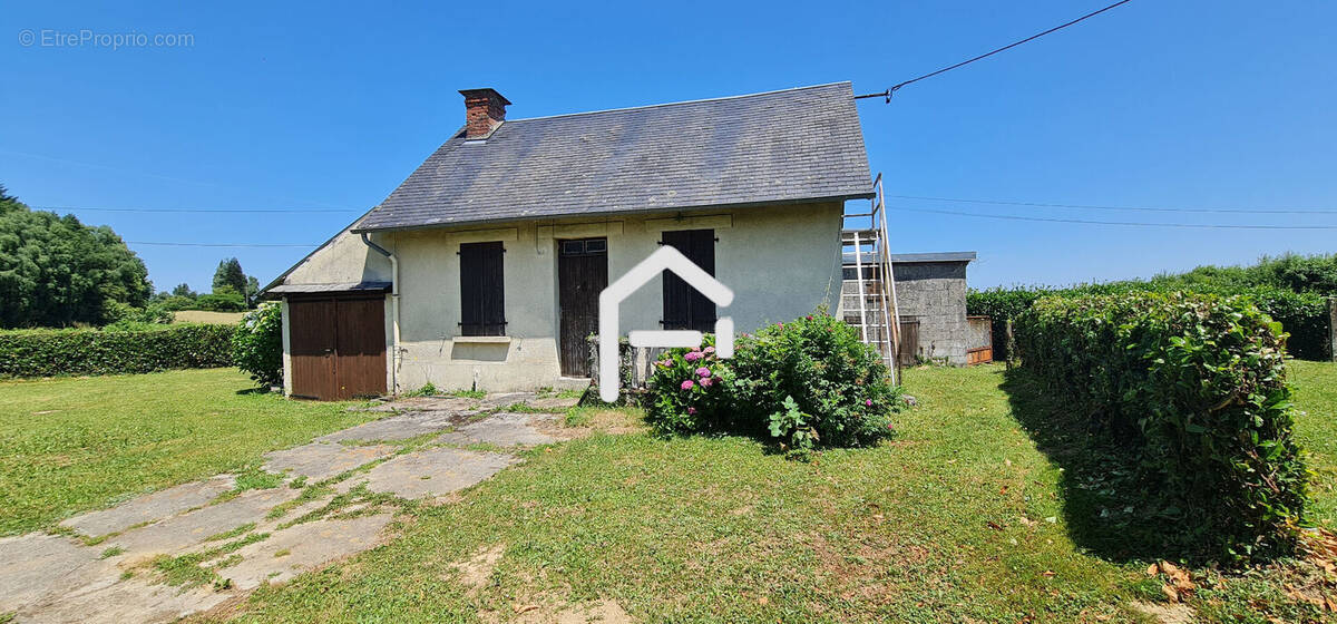 Maison à SAINT-SORNIN-LAVOLPS