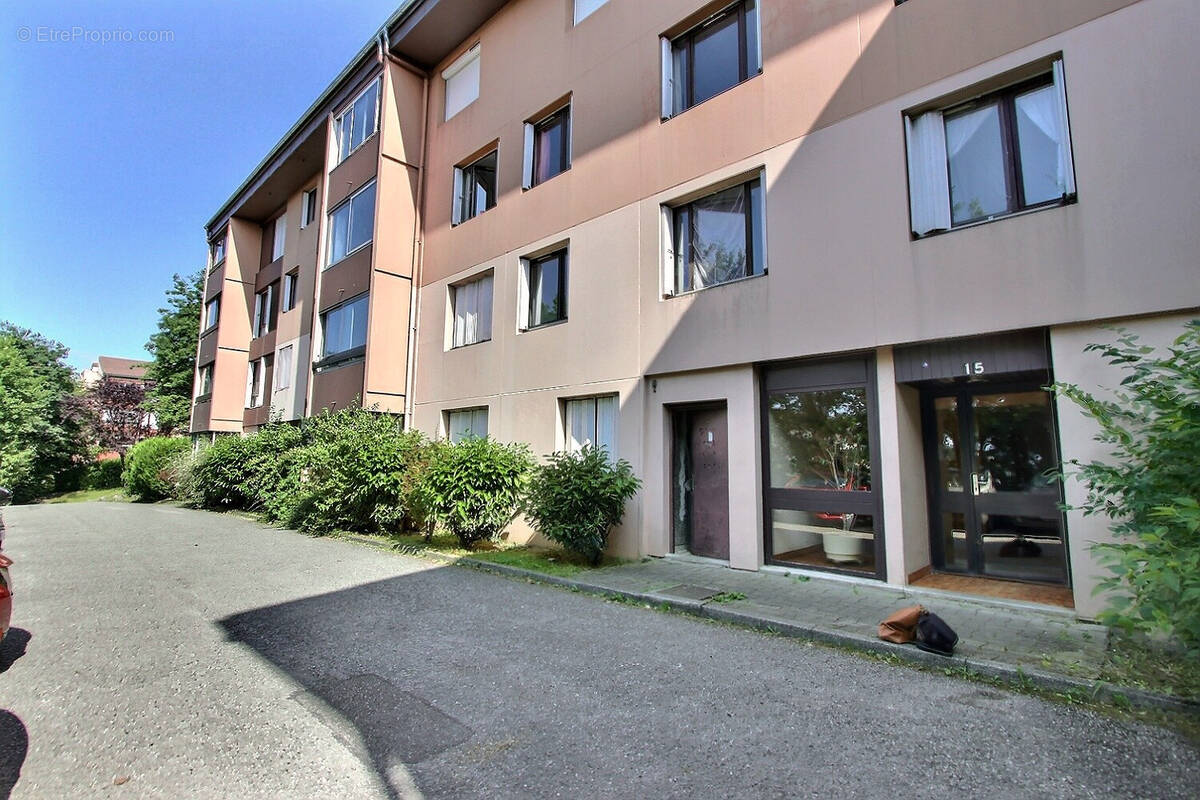 Appartement à MEYTHET
