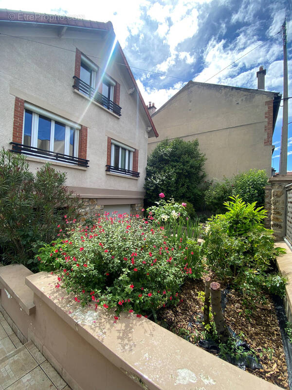 Maison à SAINT-DENIS