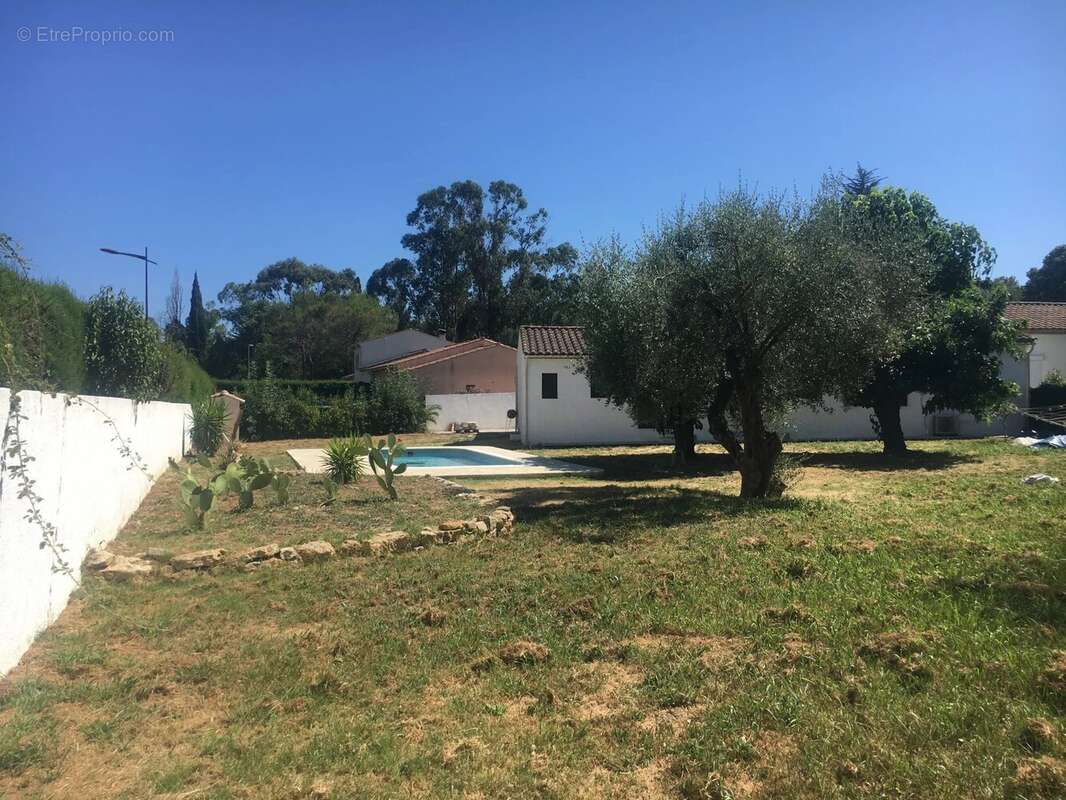 Maison à MOUGINS