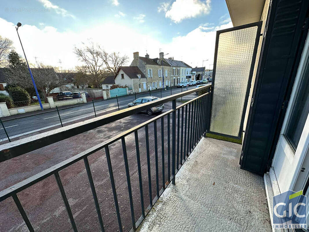 Appartement à MONDEVILLE