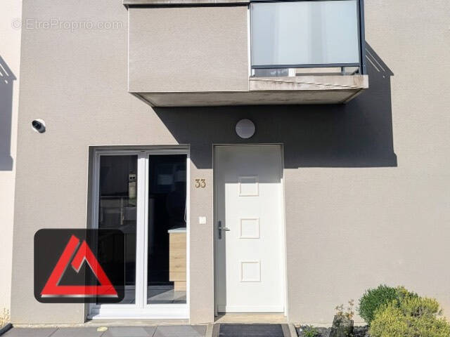 Maison à JARVILLE-LA-MALGRANGE