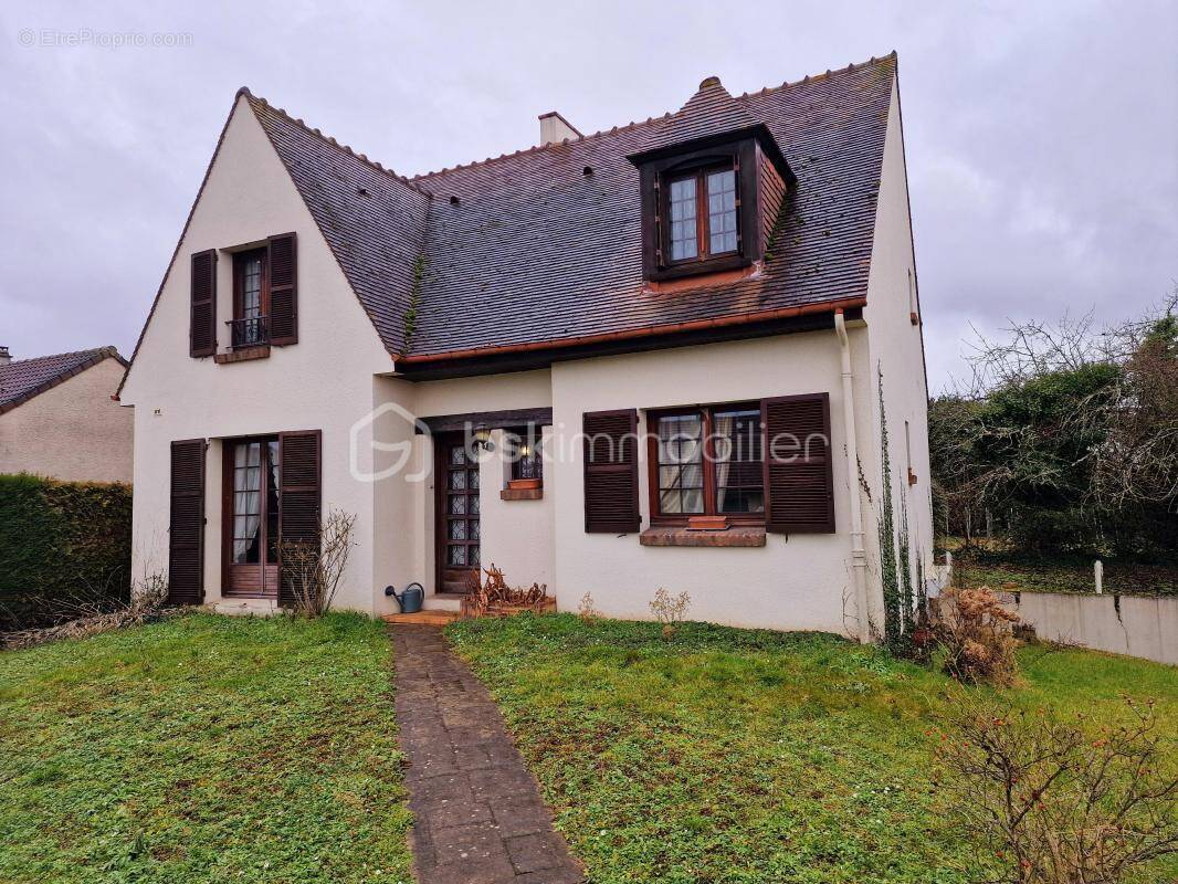 Maison à ETRECHY