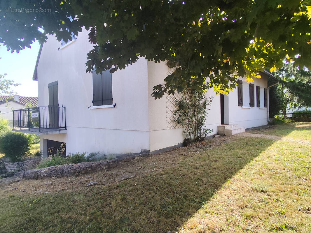 Maison à CHATELLERAULT