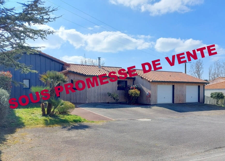 Maison à SAINT-MICHEL-CHEF-CHEF