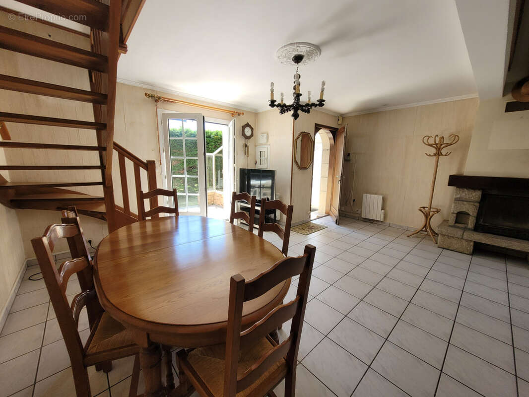 Maison à DAMGAN