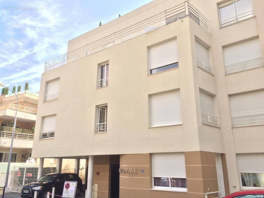 Appartement à BEAUSOLEIL