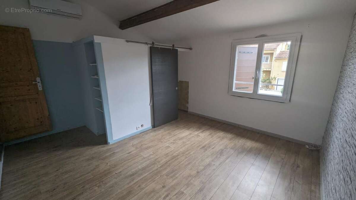Maison à SIX-FOURS-LES-PLAGES