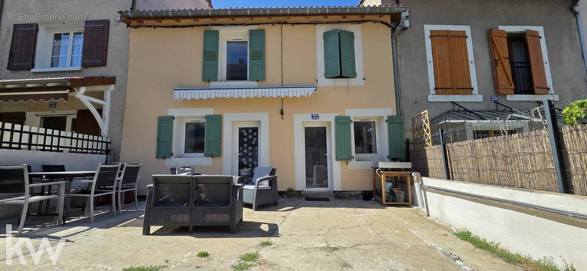 Maison à ESPALY-SAINT-MARCEL