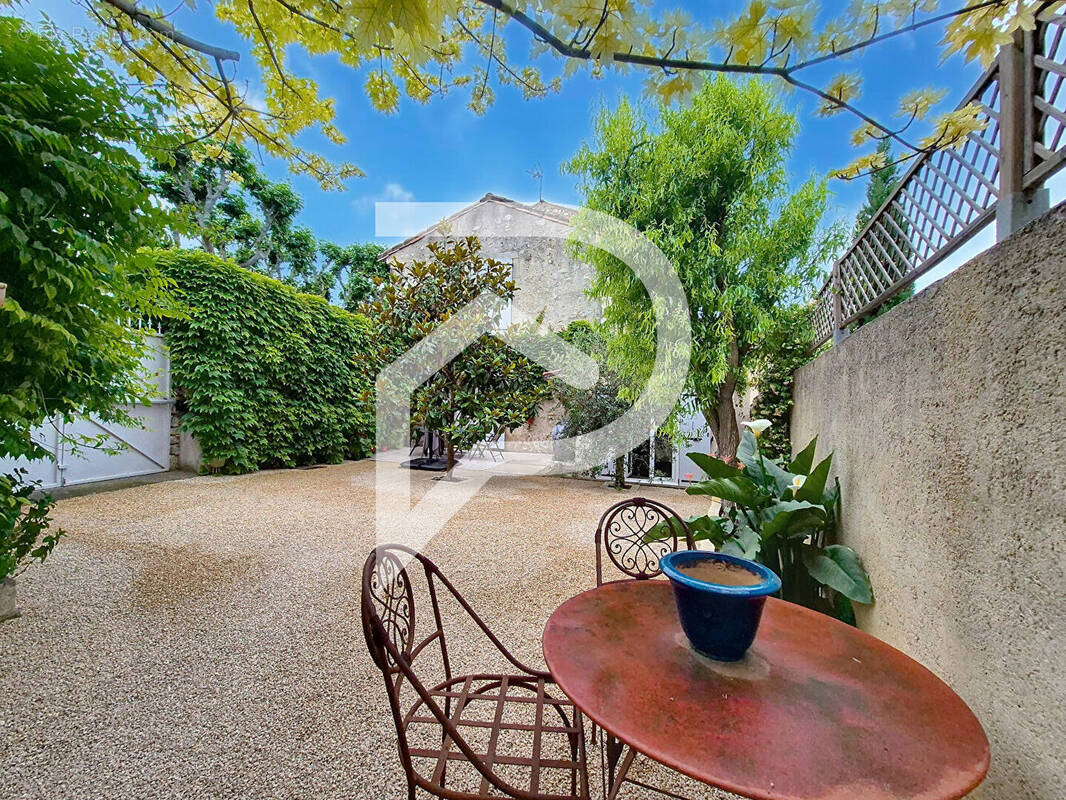 Maison à DONZERE