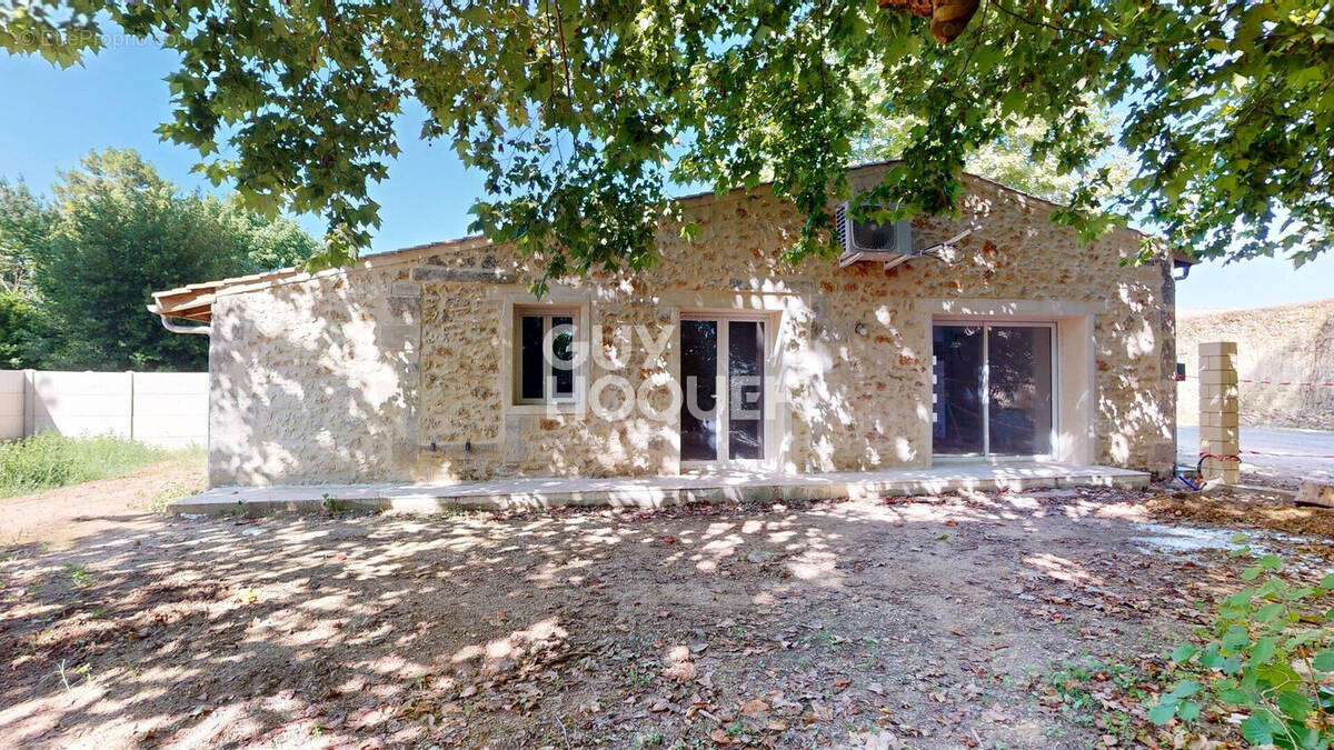 Maison à ILLATS