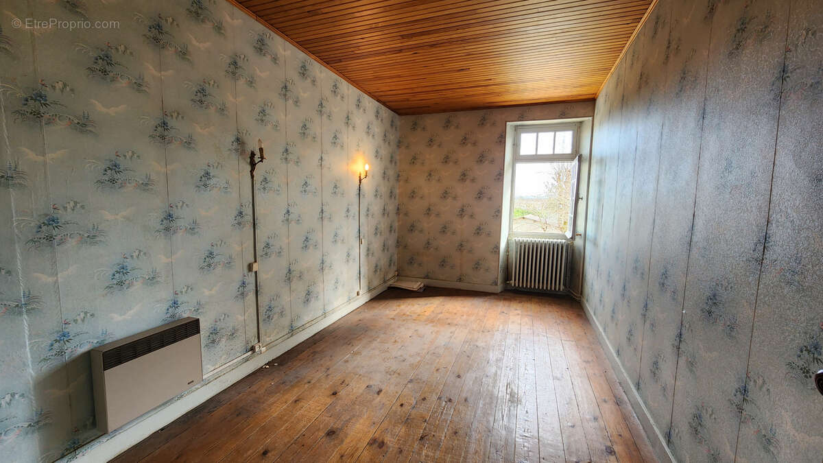 Maison à LUGON-ET-L&#039;ILE-DU-CARNAY