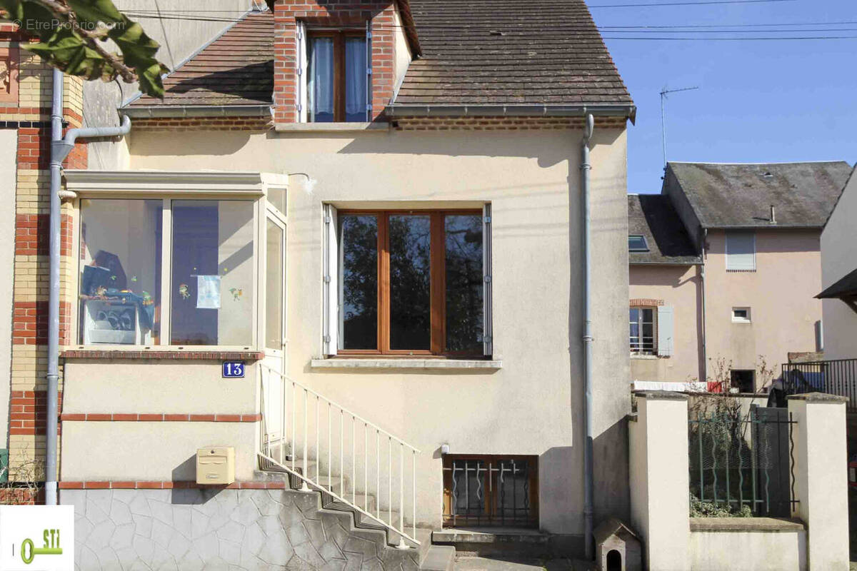 Photo 1 - Maison à CHATILLON-COLIGNY
