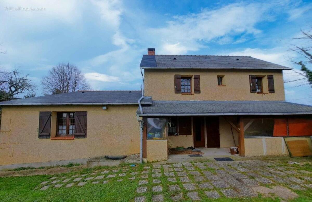 Photo 1 - Maison à SEICHES-SUR-LE-LOIR