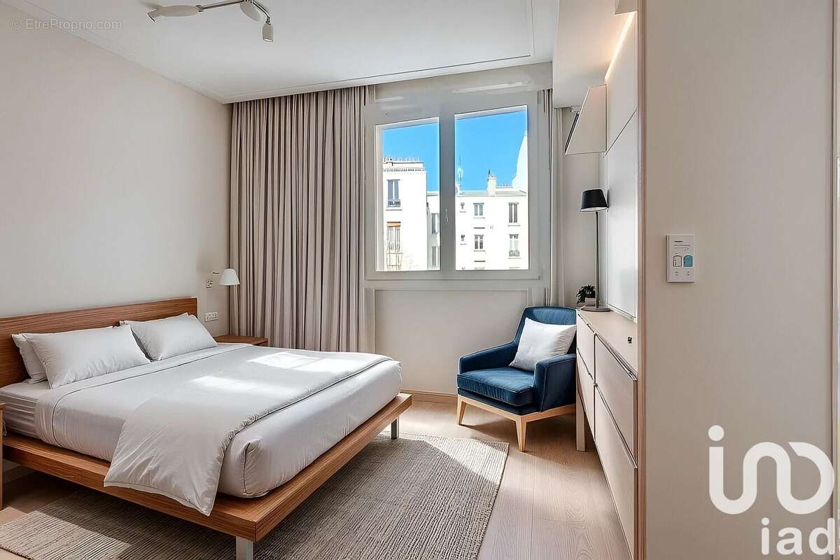 Photo 3 - Appartement à COURBEVOIE