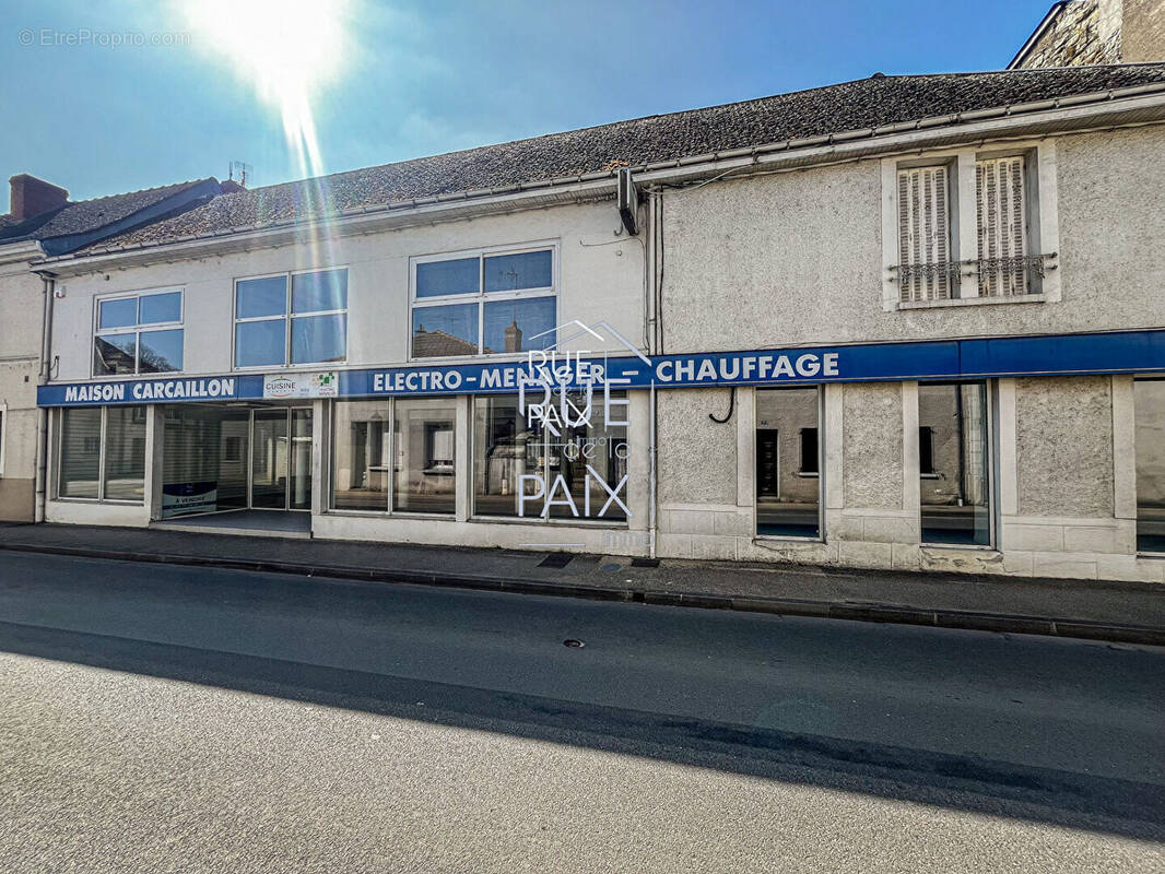 Appartement à LENCLOITRE