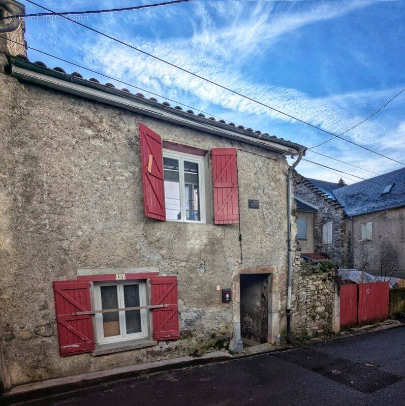 Maison à SAINT-BEAT
