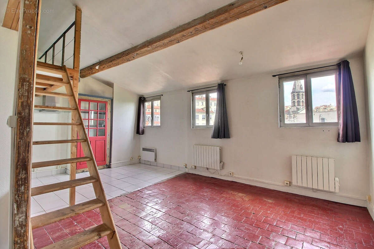 Appartement à LYON-1E