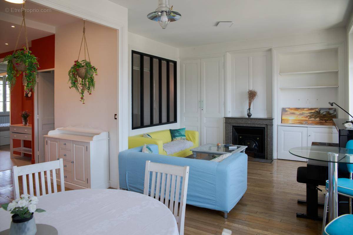 Appartement à LYON-4E