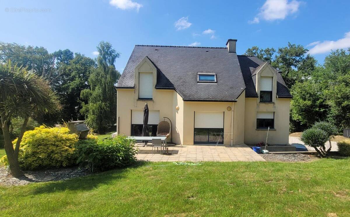 Photo 1 - Maison à LOCMINE