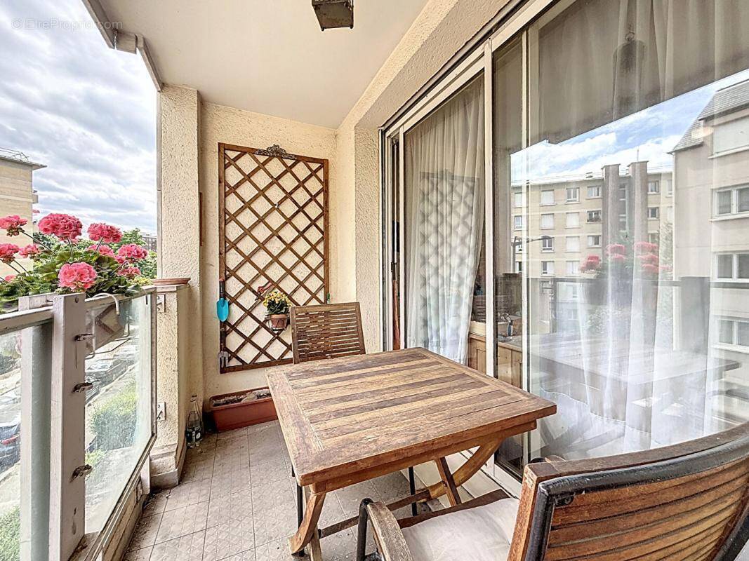 Appartement à LE KREMLIN-BICETRE