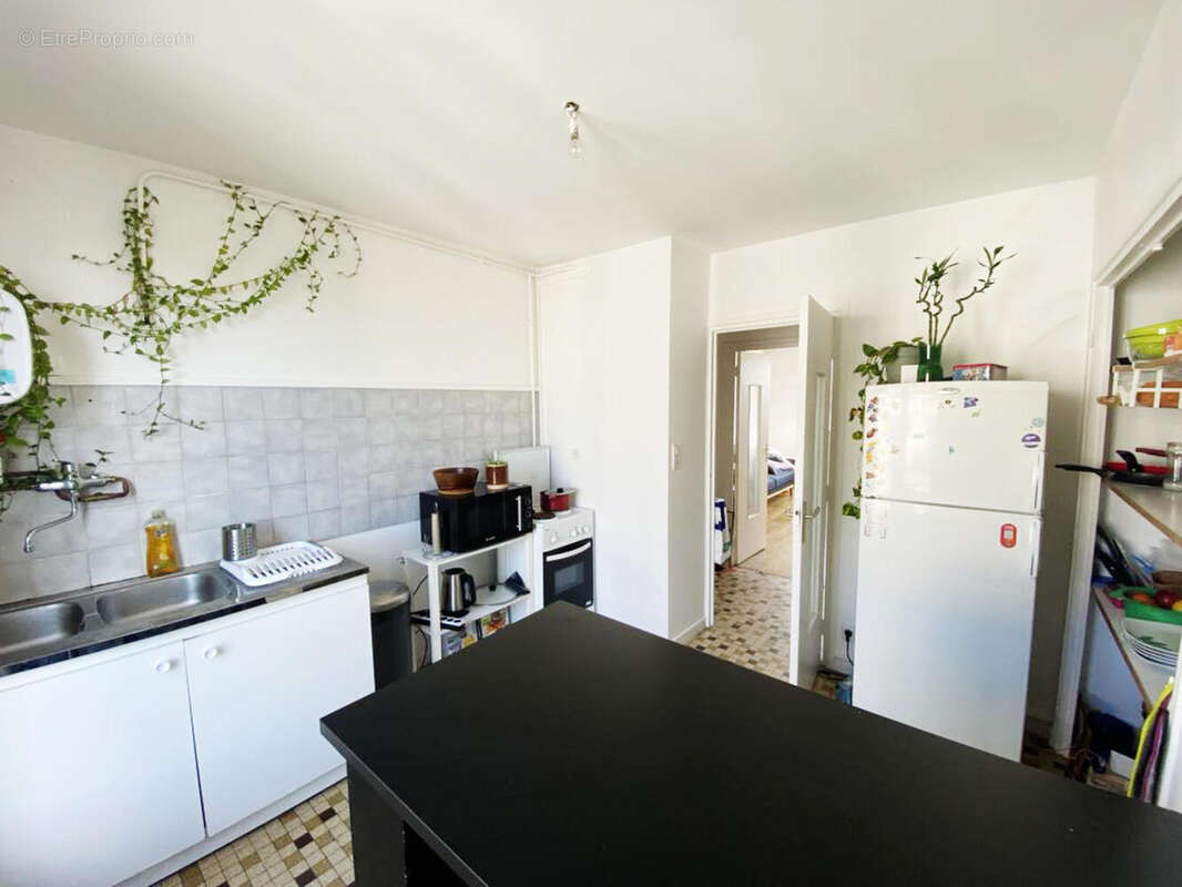 Photo 3 - Appartement à LYON-8E