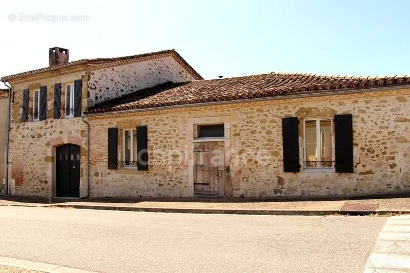 Maison à FLEURANCE