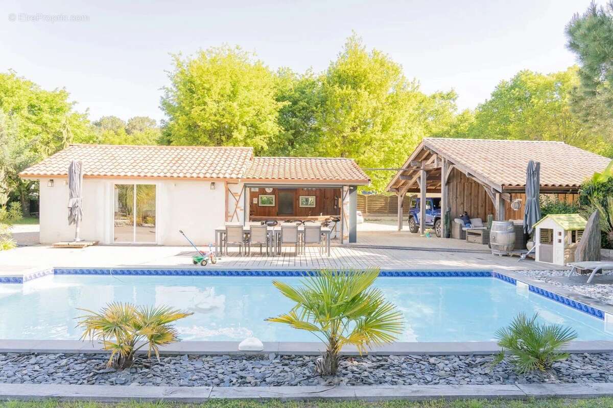 Maison à SANGUINET