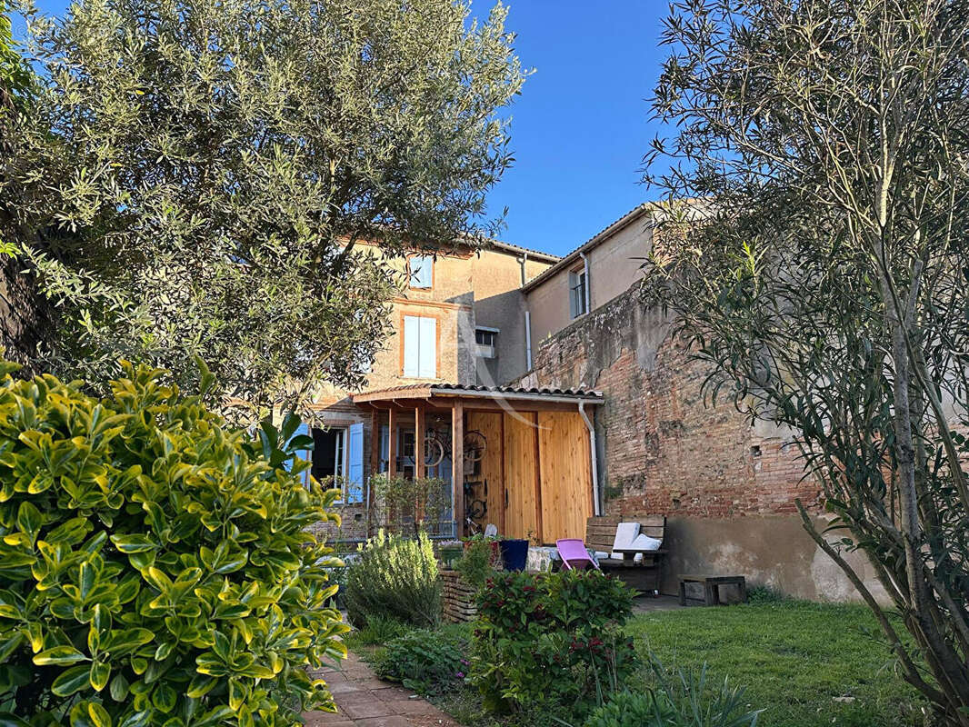 Maison à SAINT-SULPICE