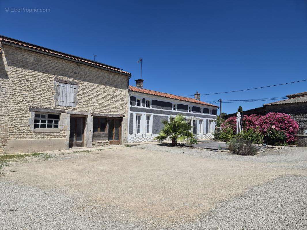 Maison à VERDILLE
