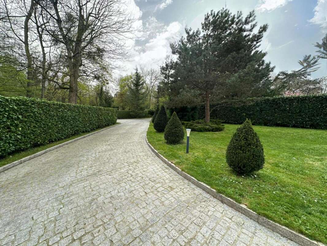Photo 2 - Maison à LIMOURS