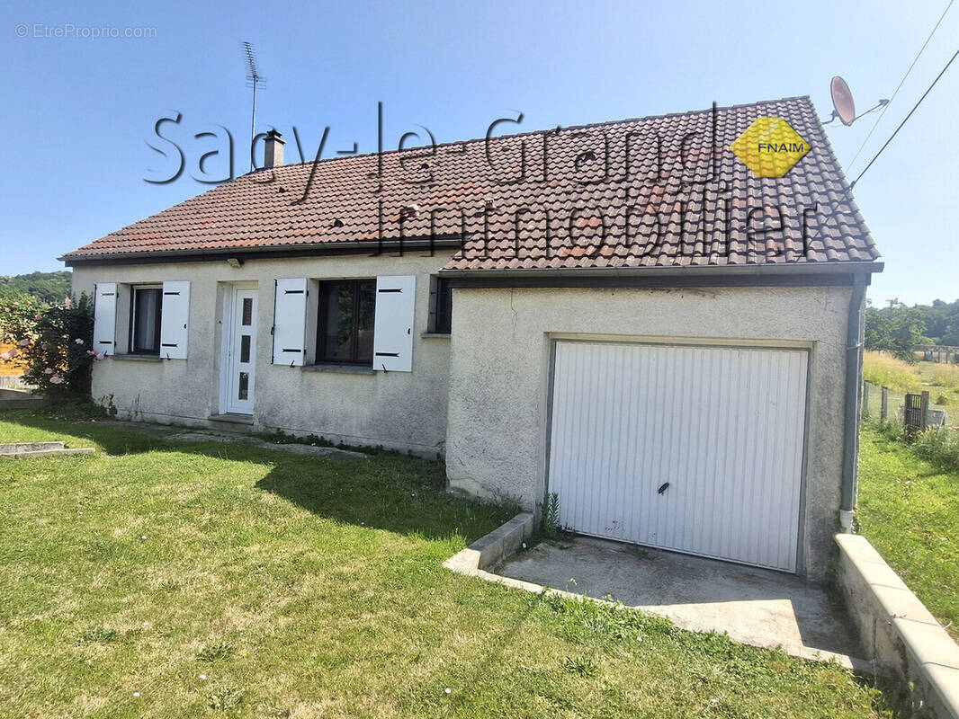 Maison à ANGICOURT