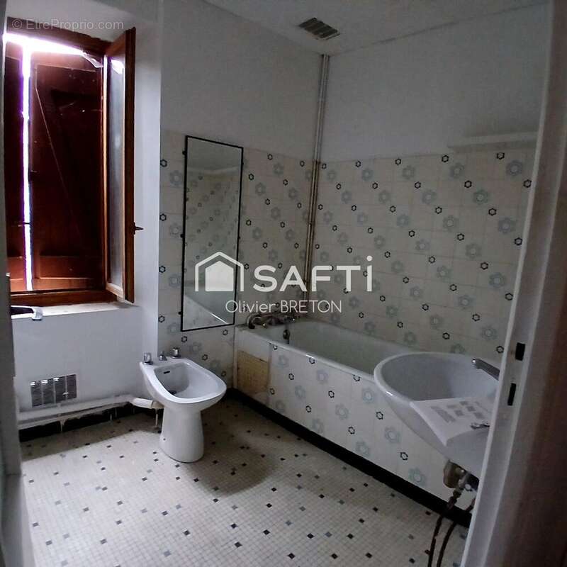 Photo 2 - Maison à MERCUS-GARRABET