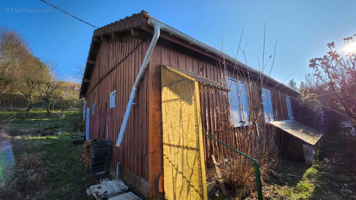 Maison à THOUROTTE