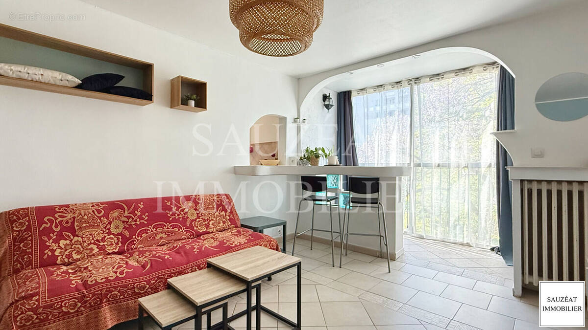 Appartement à BAGNEUX
