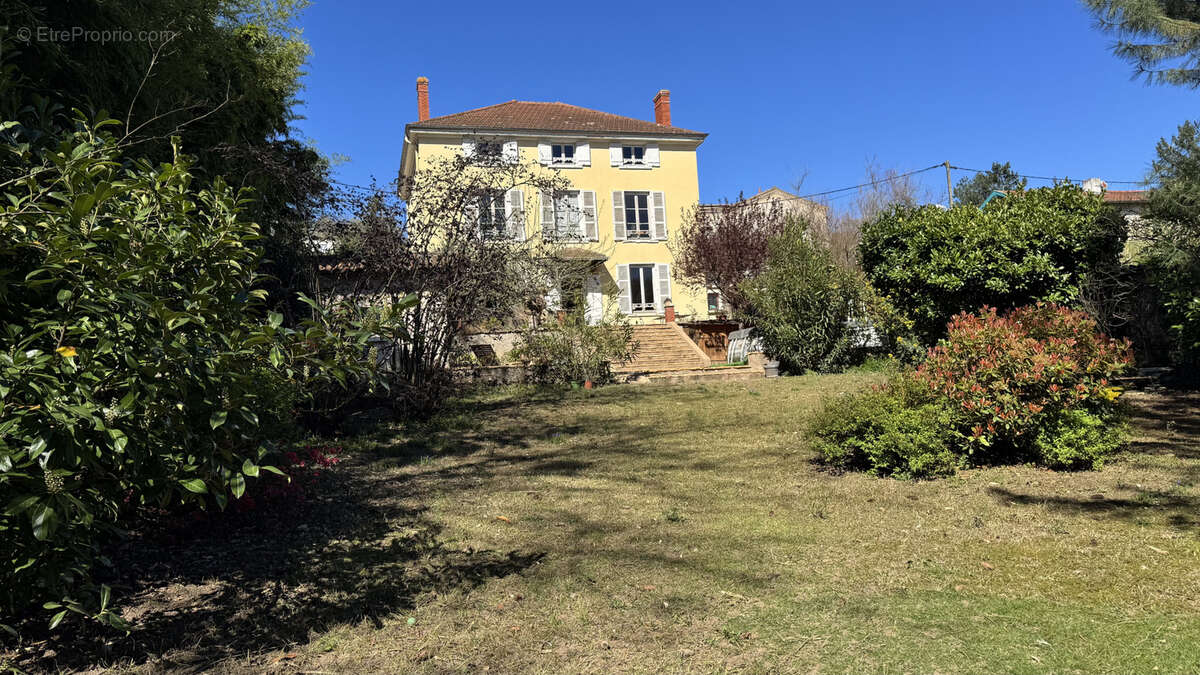 Maison à TREVOUX